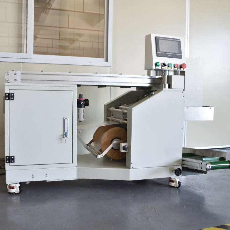 配藥自動包裝機(jī)實(shí)現(xiàn)高效率